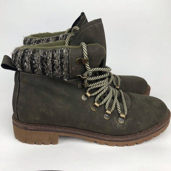 skechers hiking boots